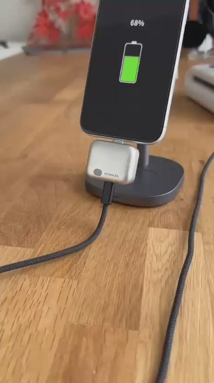 Voltora Auto-Eject Fast Charger — Unplugs Itself at 100%
